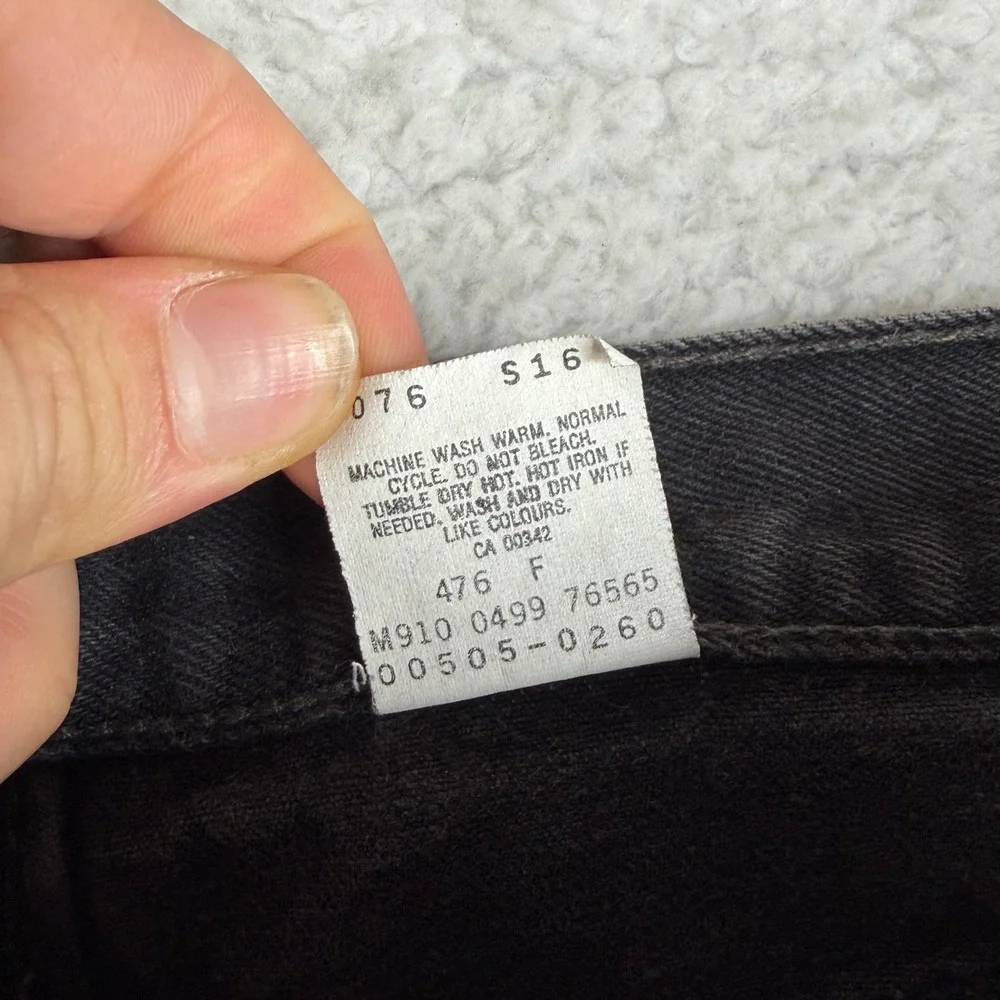 Vintage Levis 505 Mens 32x32 (30x32) Faded Black Straight Leg Jeans 1999